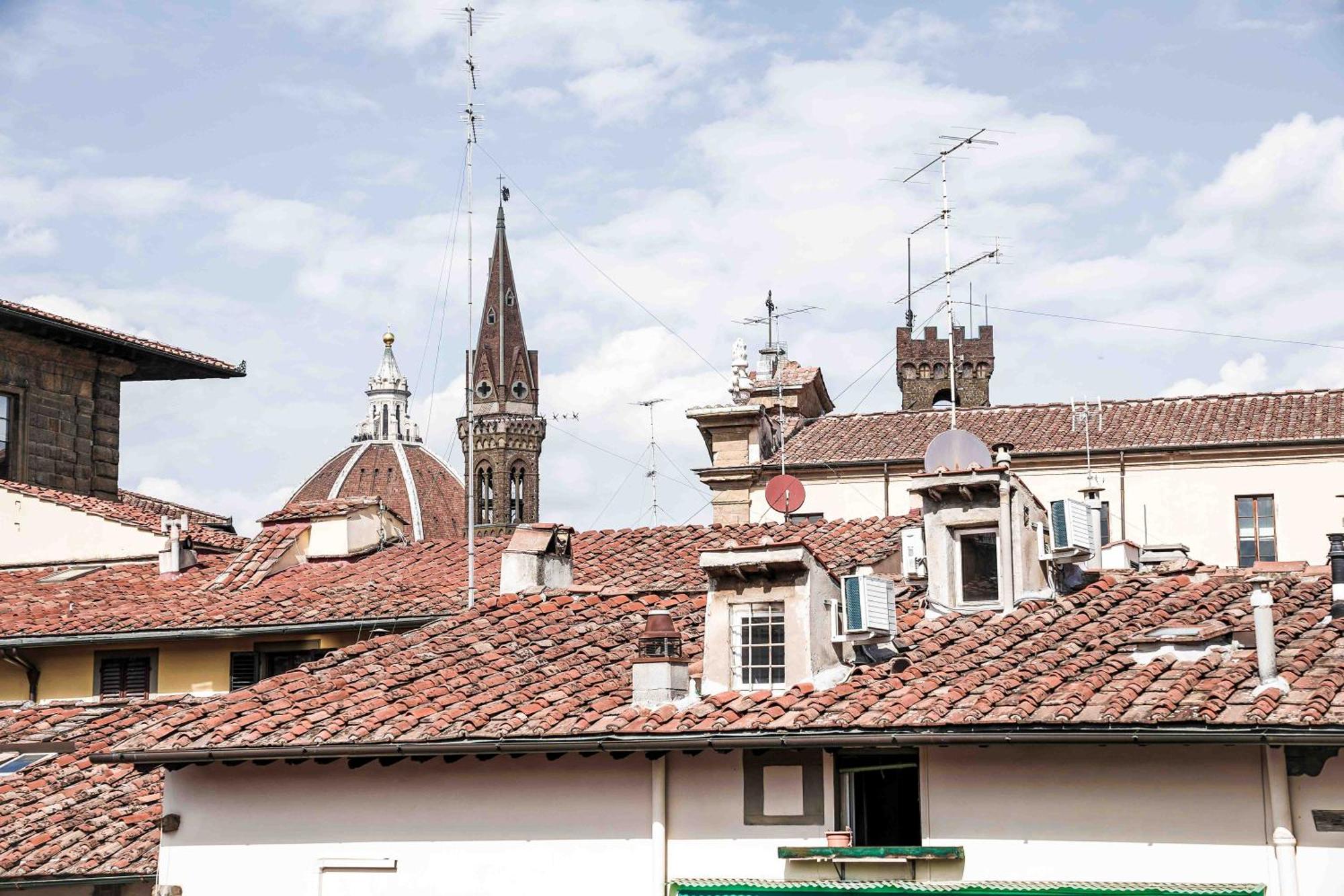 Tower N 5 Uffizi Apartamento